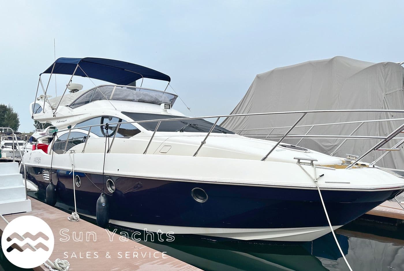 2010 Azimut 43