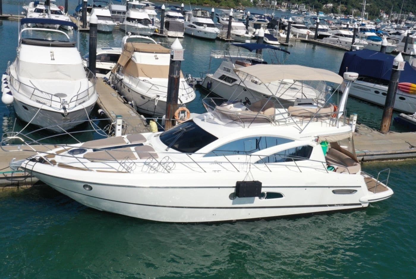2011 Cranchi Atlantique 43 Fly